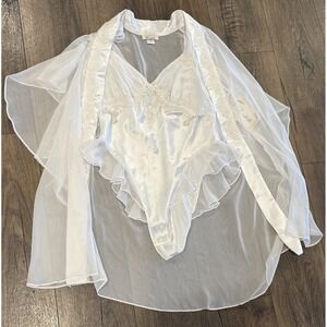 Vintage Dentelle‎ White Lace Lingerie Set Bodysuit M Robe L NWT